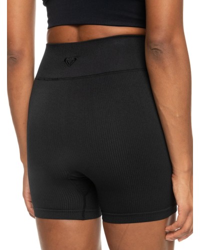 PANTALÓN CORTO CHILL OUT SEAMLESS BIKER 92% NAILON 8% ELASTANO CORTE BIKER CINTURA DE TALLE ALTO TECNOLOGÍA DRYFLIGHT QUE ABSORB