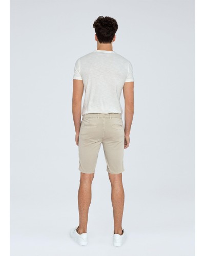 PANTALON CORTO BLACKBURN SHORT WASHED 98% COTTON, 2% ELASTANE BEIGE