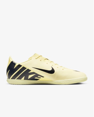 DEPORTIVO NIKE MERCURIAL VAPOR 15 CLUB AMARILLO / NEGRO