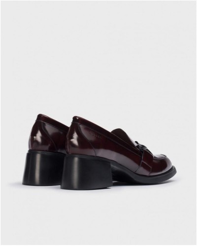 MOCASÍN KIMBA REGATA VINO