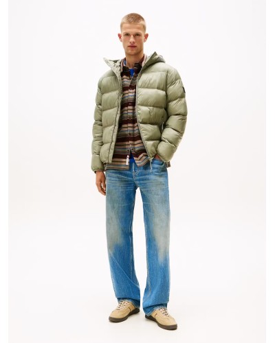 CHAQUETA CAPUCHA TOMMY JEANS MAN HOODED LOGO PUFFER EXT UTILITY SAGE