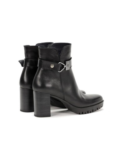 BOTIN TACÓN EVIE PIEL SUGAR NEGRO