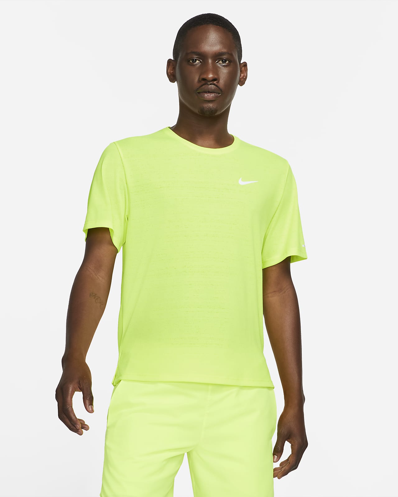 CAMISETA MANGA CORTA Nike Dri-FIT Miler Mens Running To  VERDE